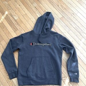 Champion Authentic hoodie Men’s medium